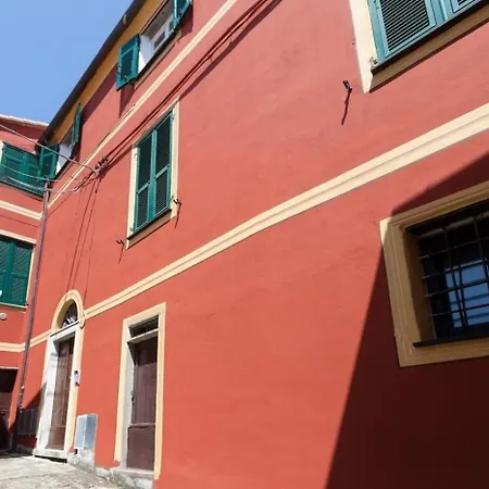 Grosse In Mit Garten Und Panoramablick Apartman Carro