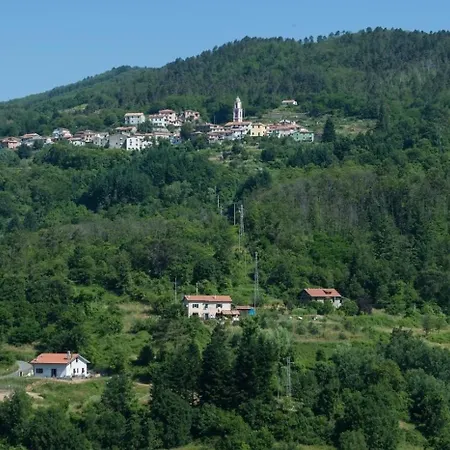 Grosse In Mit Garten Und Panoramablick Apartman *
